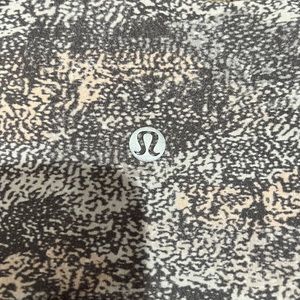 Lululemon Wunder Under high rise 28 inch